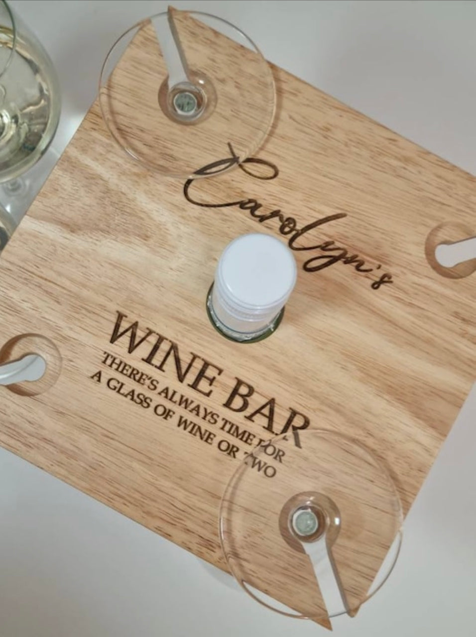 Large wine glass & bottle butler