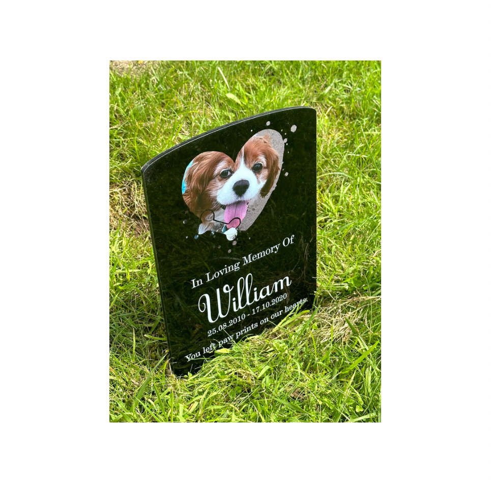 Pet remembrance headstone