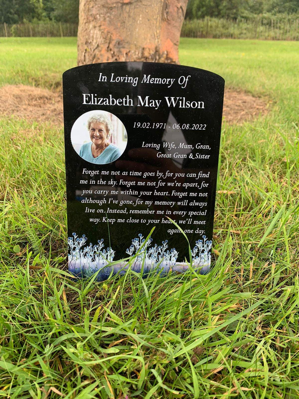 Forget me not temporary headstone with photo