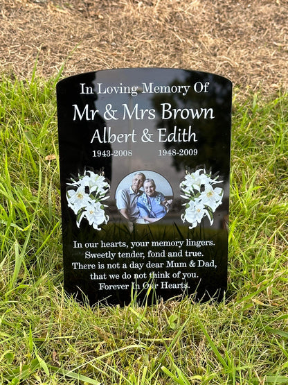 Lily temporary headstone with photo