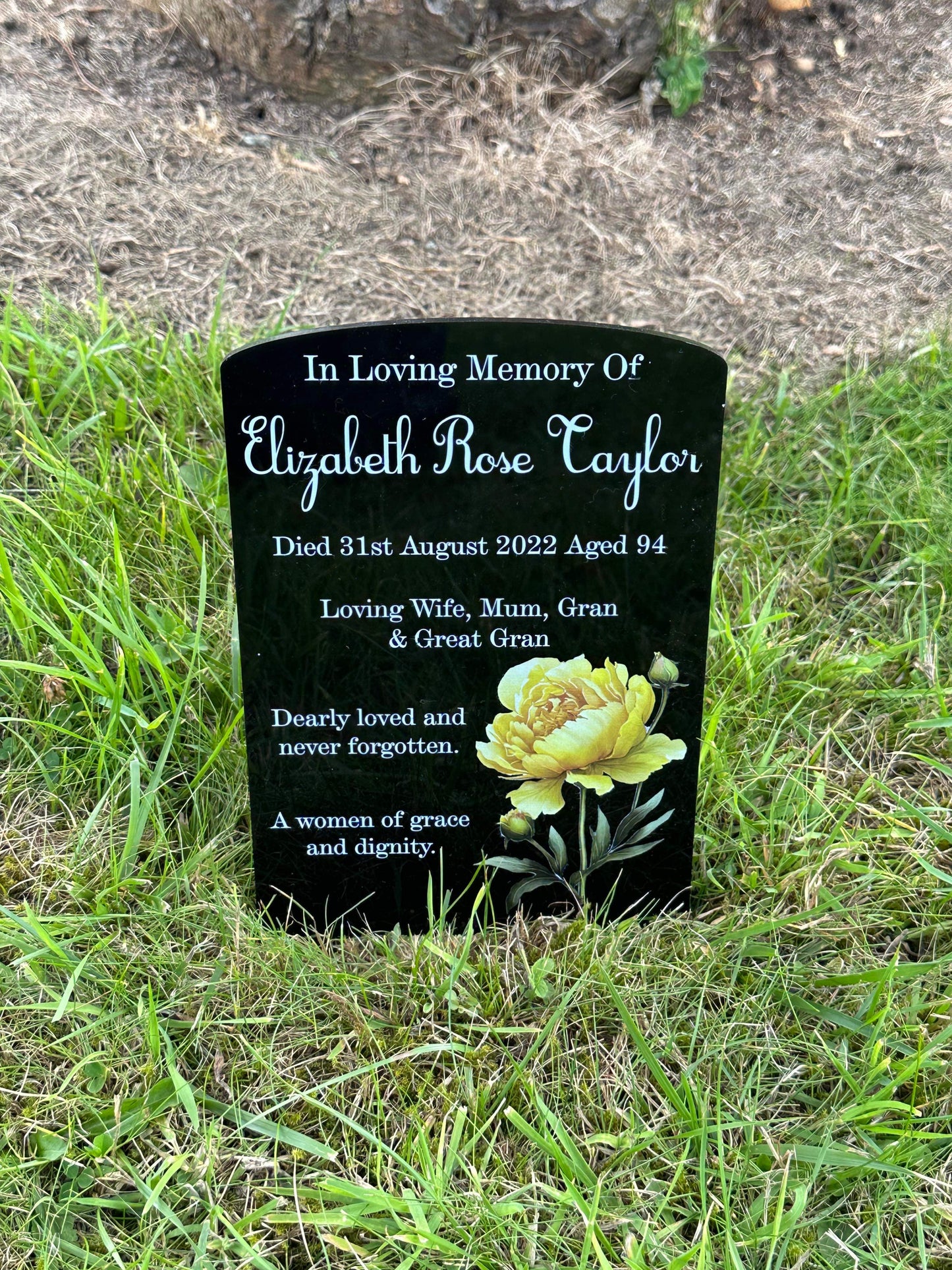 Yellow rose temporary headstone