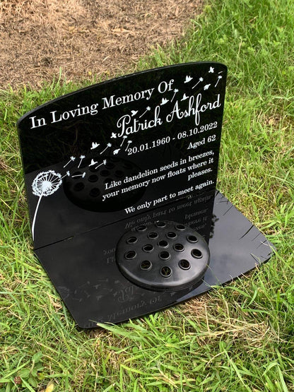 Dandelion temporary headstone with Base