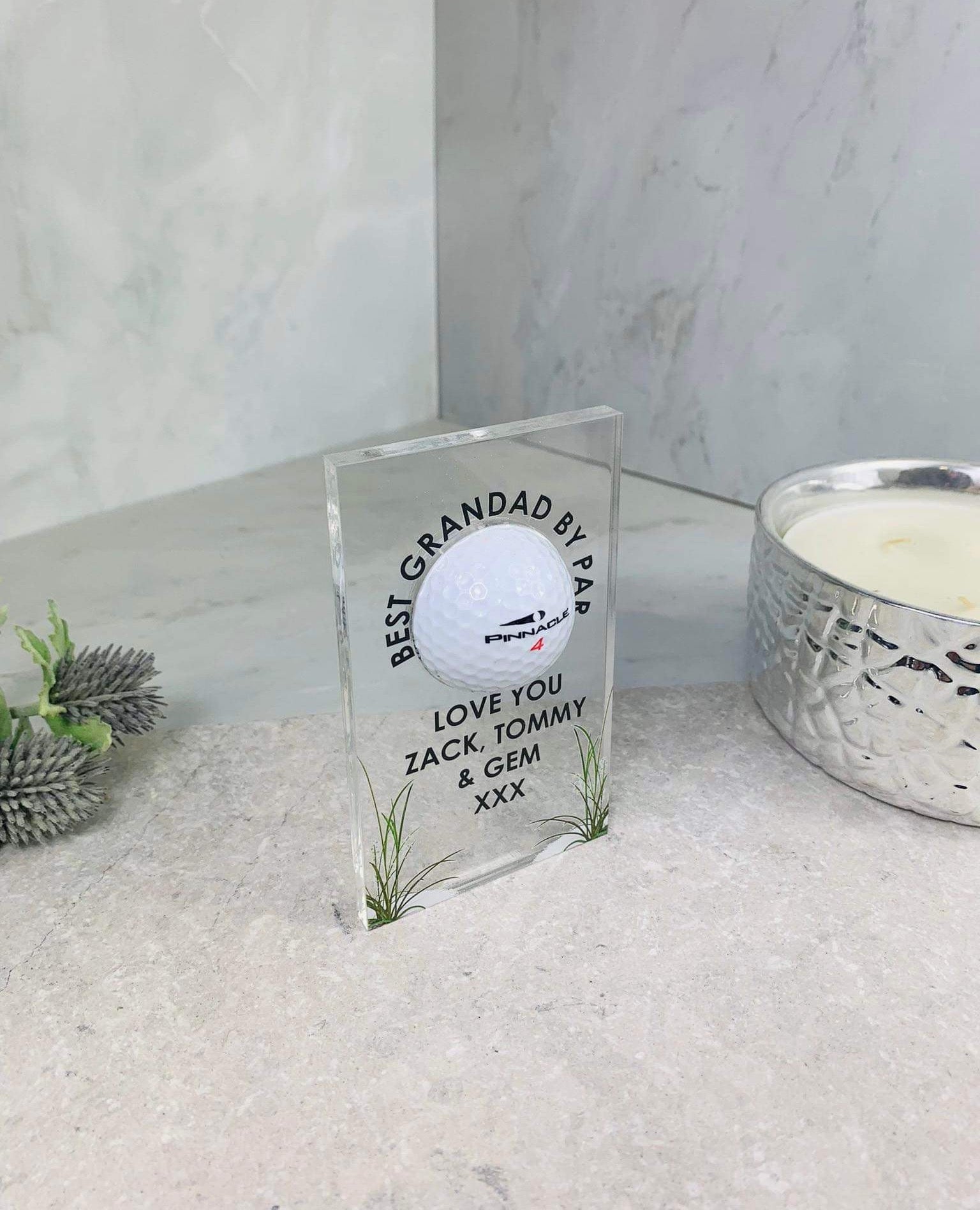 Acrylic golf ball holder