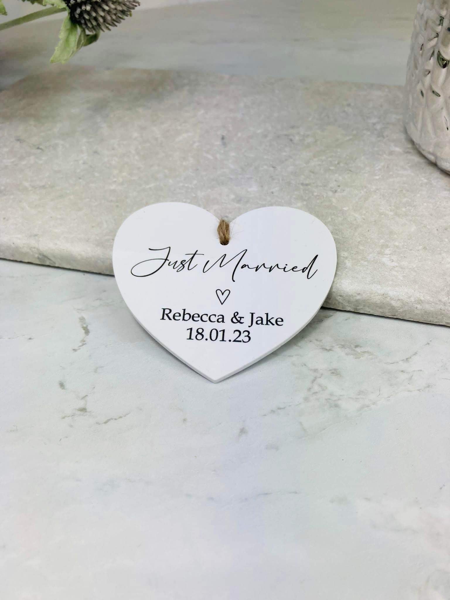 BOGOF Just married hanging heart keepsake