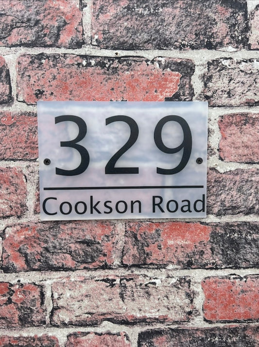 Plain divider acrylic house sign